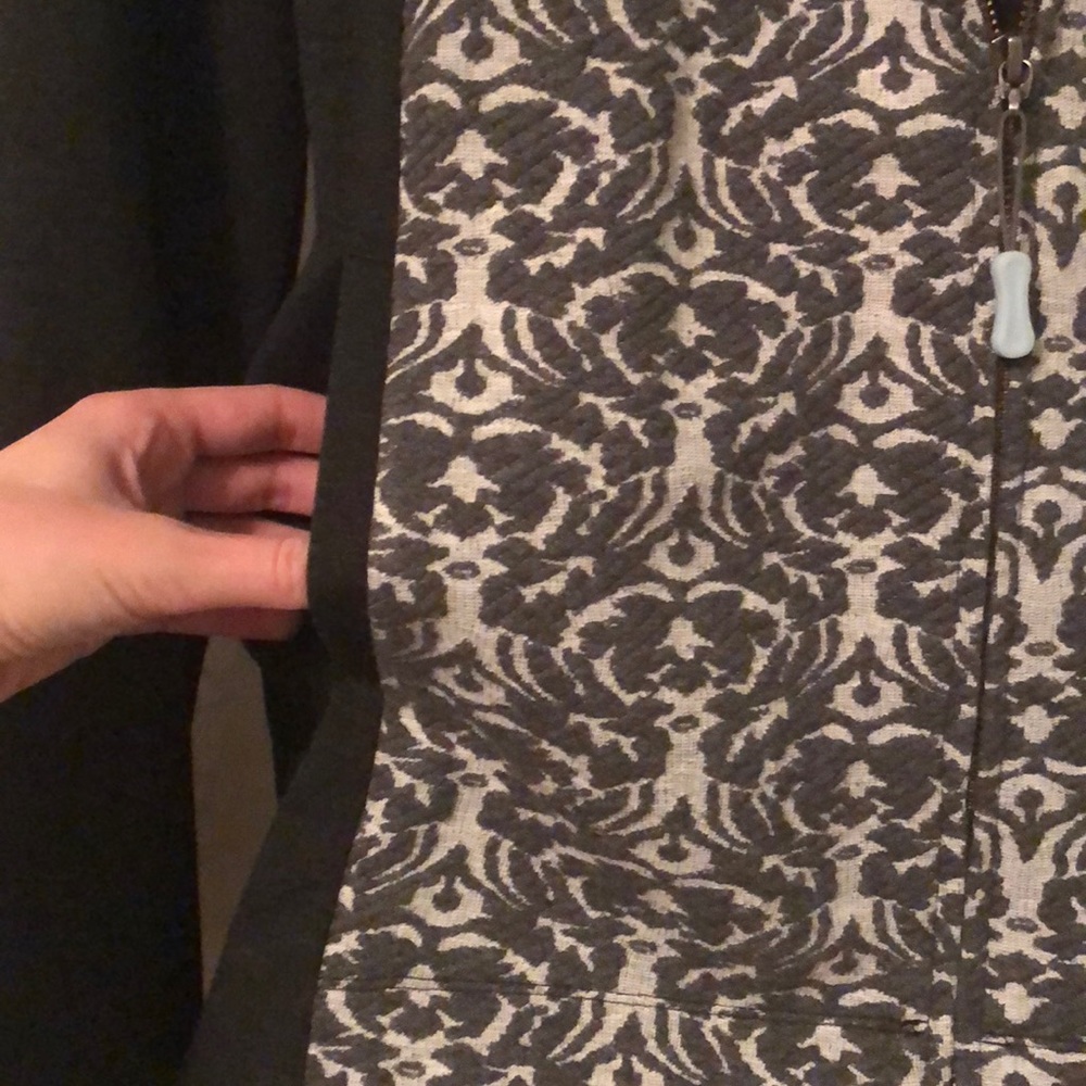 ANTHROPOLOGIE Pure+Good Active Jacket - Picture 5 of 6